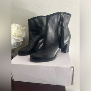 Lauren Ralph Lauren Carah Boots Womens Size 6.5 B Black Leather Zipper Tassel